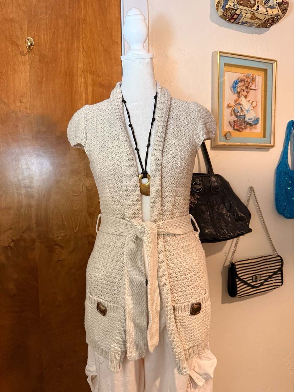 Vintage 2000s American Rag Cie Cream Belted Knit Cardigan Vest S